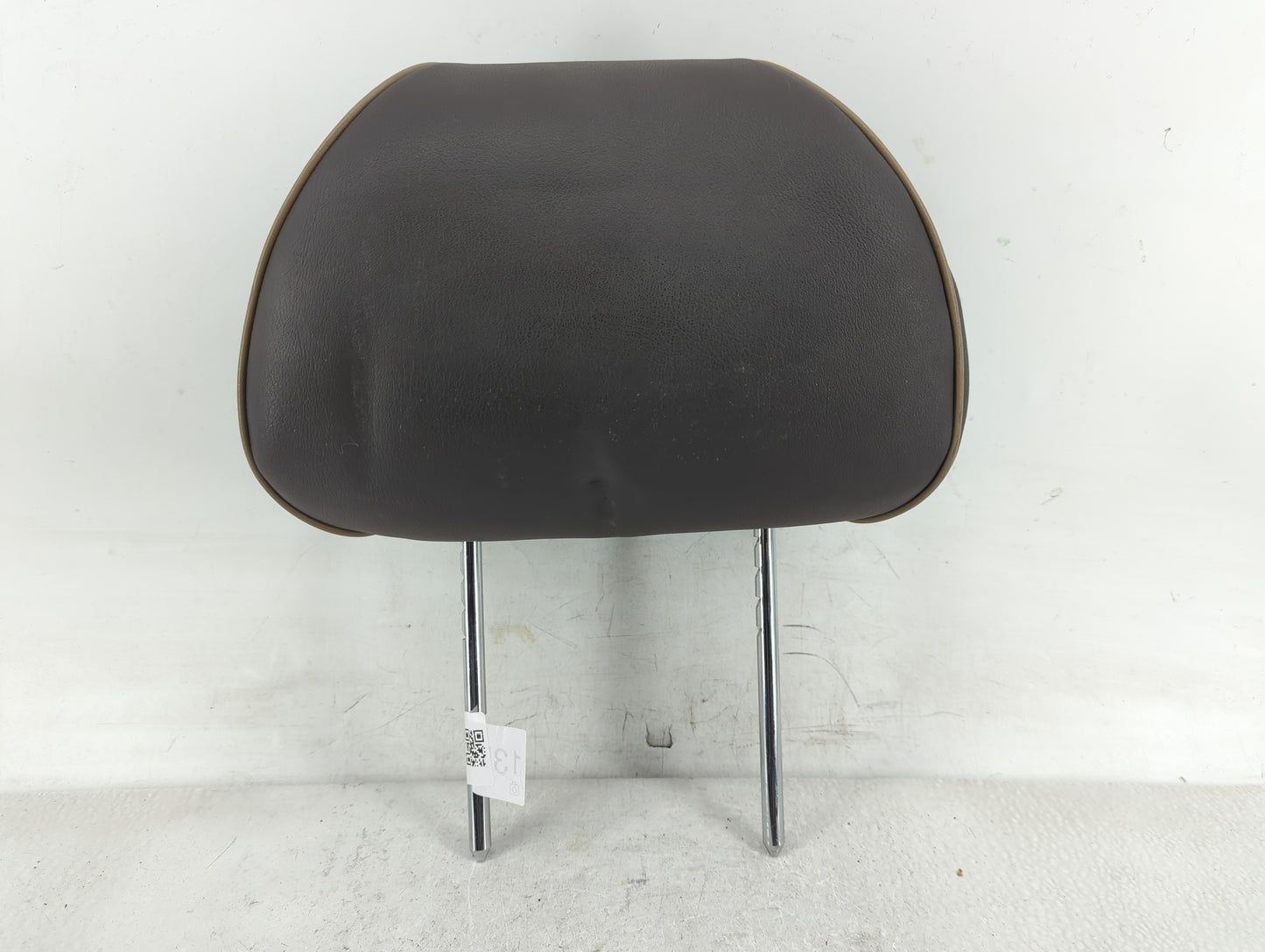 2011-2012 Chevrolet Malibu Headrest Head Rest Rear Seat Fits Fits 2011 2012 OEM Used Auto Parts - Oemusedautoparts1.com