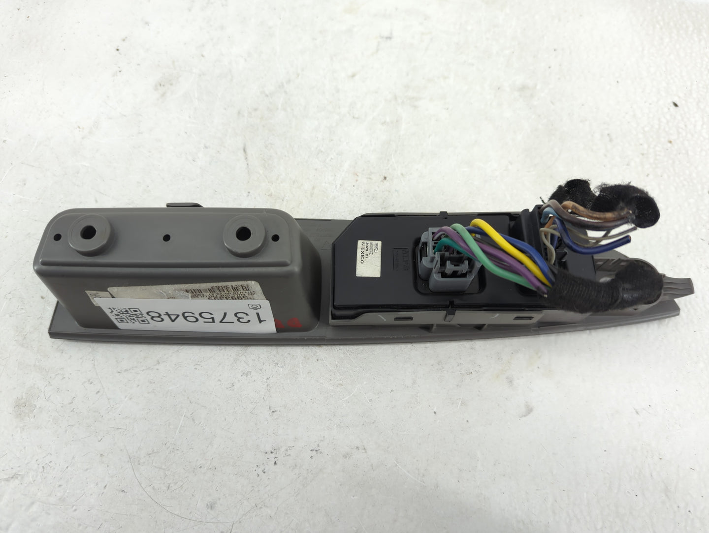 2010-2011 Chevrolet Malibu Master Power Window Switch Replacement Driver Side Left P/N:20807219 Fits Fits 2010 2011 OEM Used