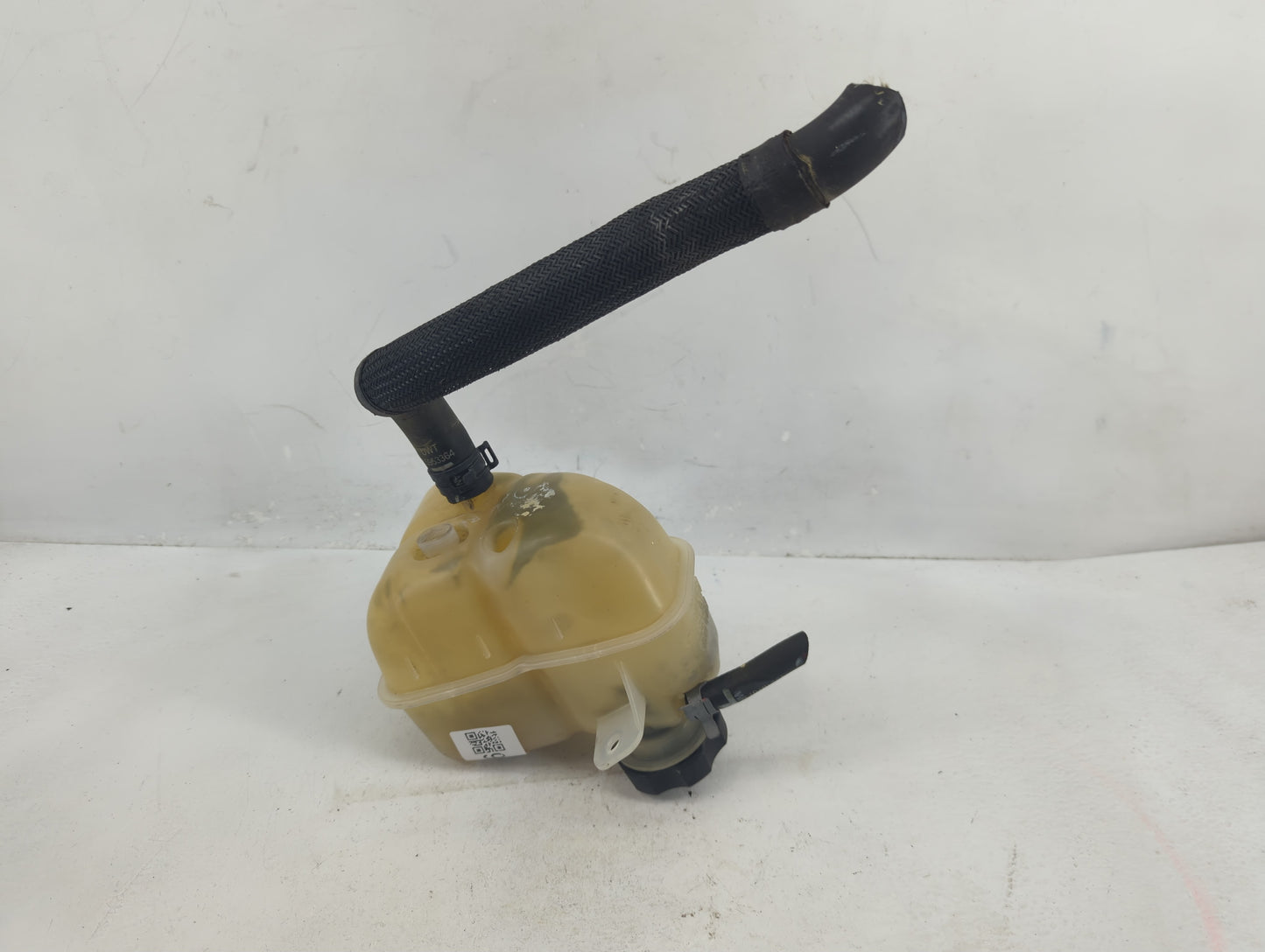 2008-2012 Chevrolet Malibu Windshield Washer Fluid Reservoir Bottle Oem - Oemusedautoparts1.com