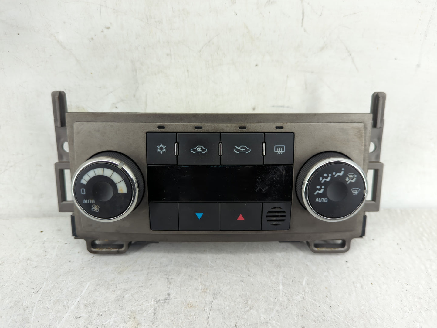 2008-2012 Chevrolet Malibu Climate Control Module Temperature AC/Heater Replacement P/N:28272782 Fits OEM Used Auto Parts - 