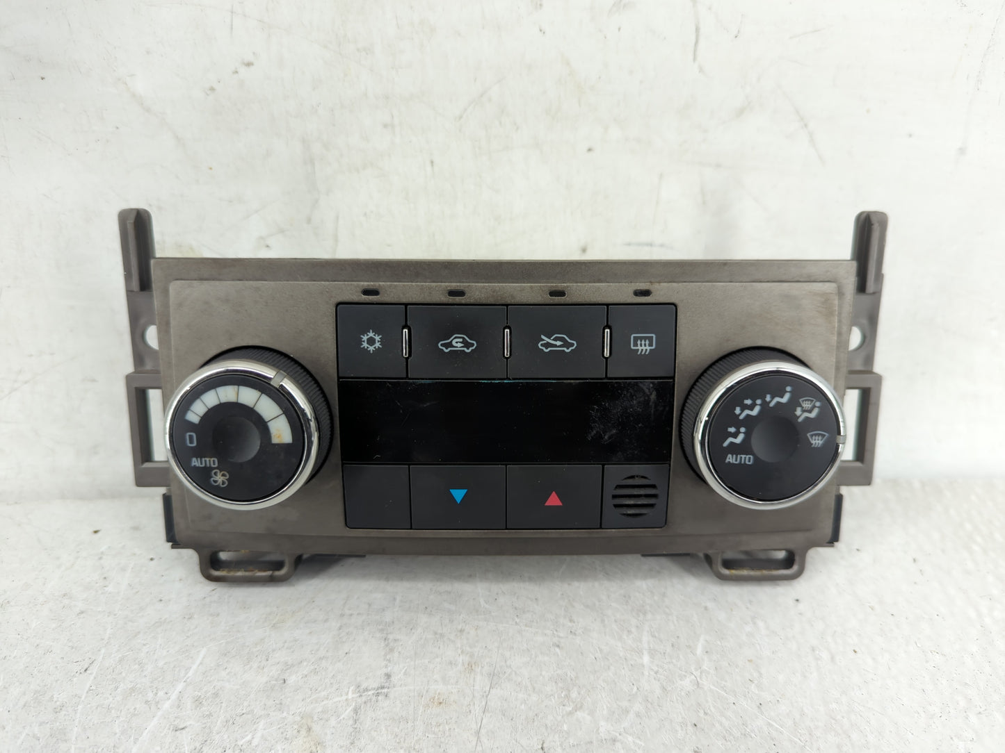 2008-2012 Chevrolet Malibu Climate Control Module Temperature AC/Heater Replacement P/N:28272782 Fits OEM Used Auto Parts - 