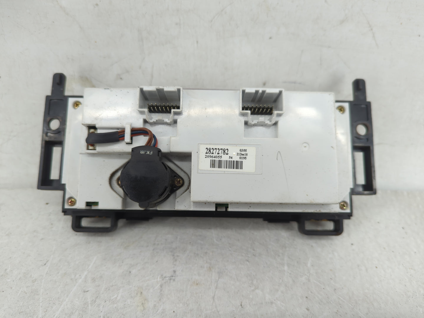 2008-2012 Chevrolet Malibu Climate Control Module Temperature AC/Heater Replacement P/N:28272782 Fits OEM Used Auto Parts - 