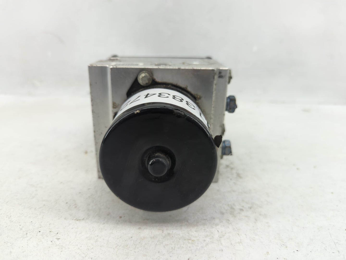 2011 Chevrolet Malibu ABS Pump Control Module Replacement P/N:20908731 Fits OEM Used Auto Parts - Oemusedautoparts1.com