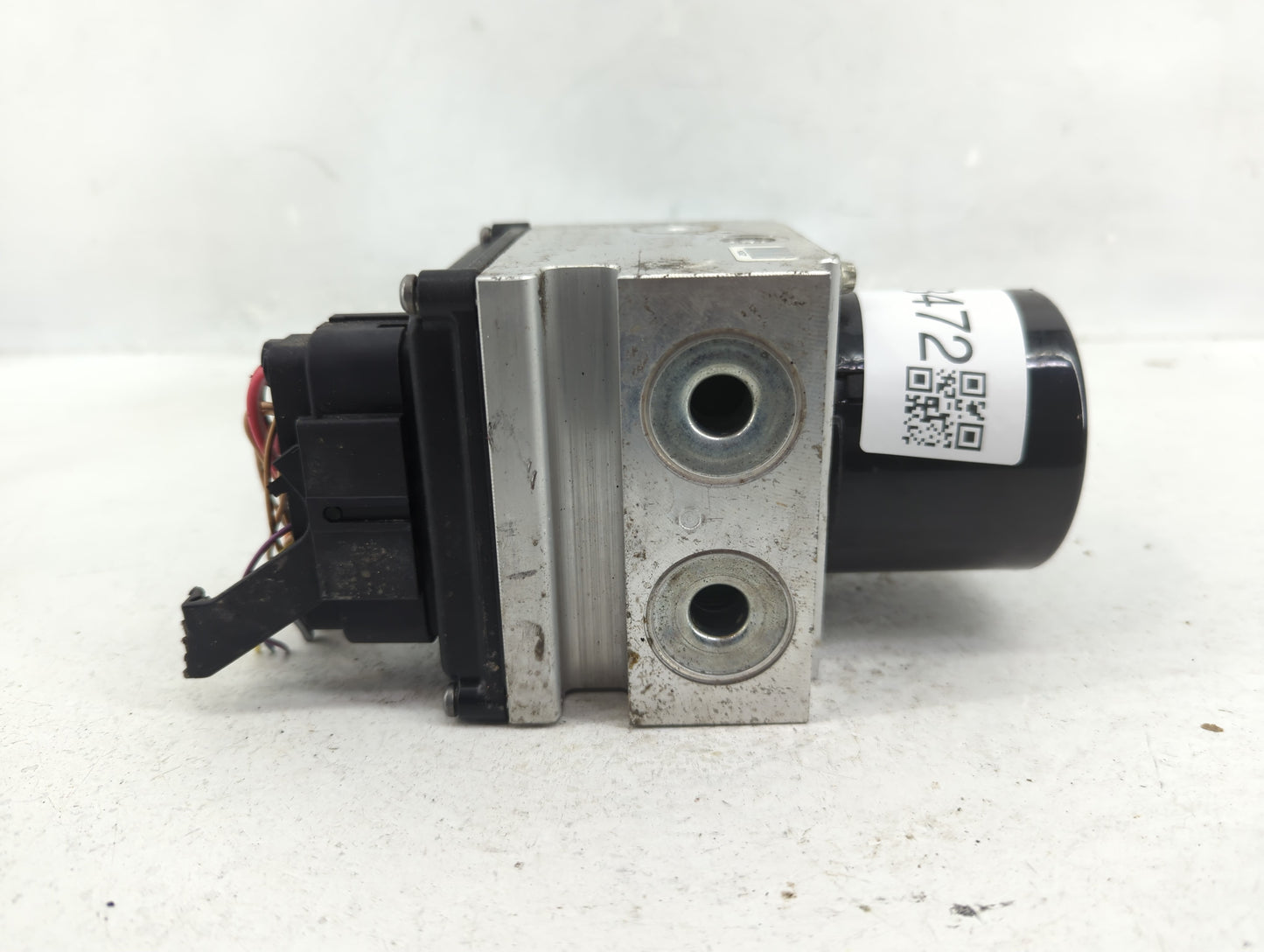 2011 Chevrolet Malibu ABS Pump Control Module Replacement P/N:20908731 Fits OEM Used Auto Parts - Oemusedautoparts1.com