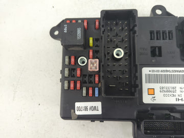 2007-2012 Chevrolet Malibu PCM Engine Control Computer ECU ECM PCU OEM P/N:25900929 Fits Fits 2007 2008 2009 2010 2011 2012 OEM Used Auto Parts