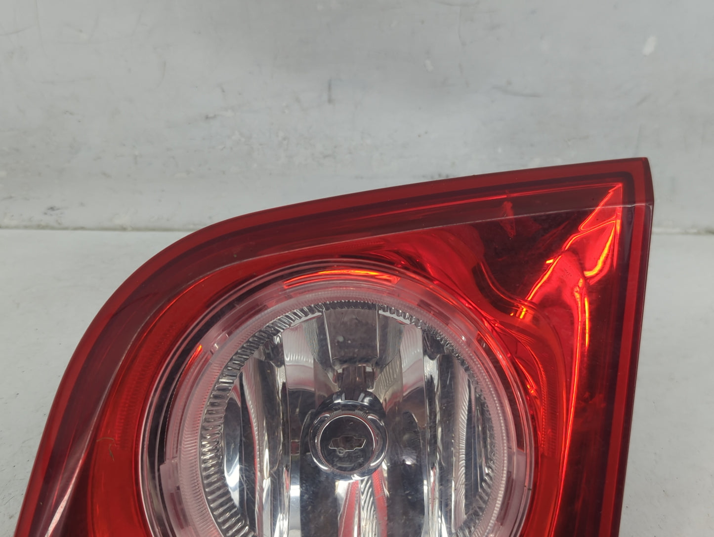 2008-2012 Chevrolet Malibu Tail Light Assembly Passenger Right OEM P/N:15271121 Fits Fits 2008 2009 2010 2011 2012 OEM Used 