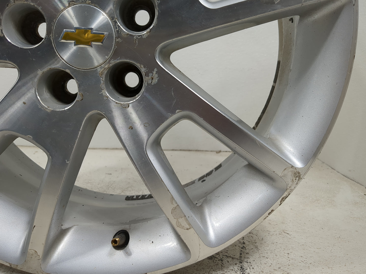 2011 Chevrolet Malibu Oem Wheel Rim - Oemusedautoparts1.com