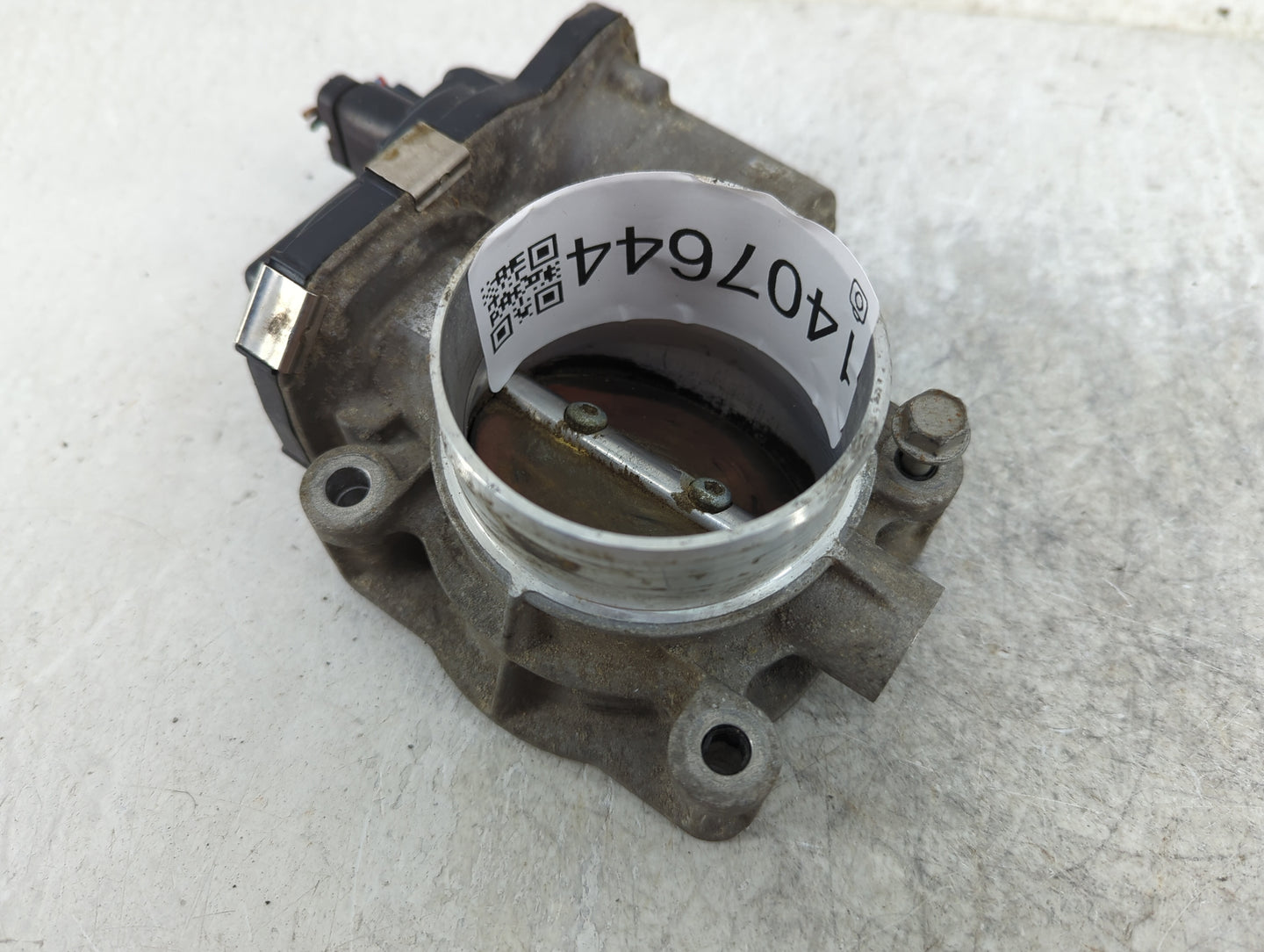 2008-2012 Chevrolet Malibu Throttle Body Fits Fits 2007 2008 2009 2010 2011 2012 OEM Used Auto Parts - Oemusedautoparts1.com