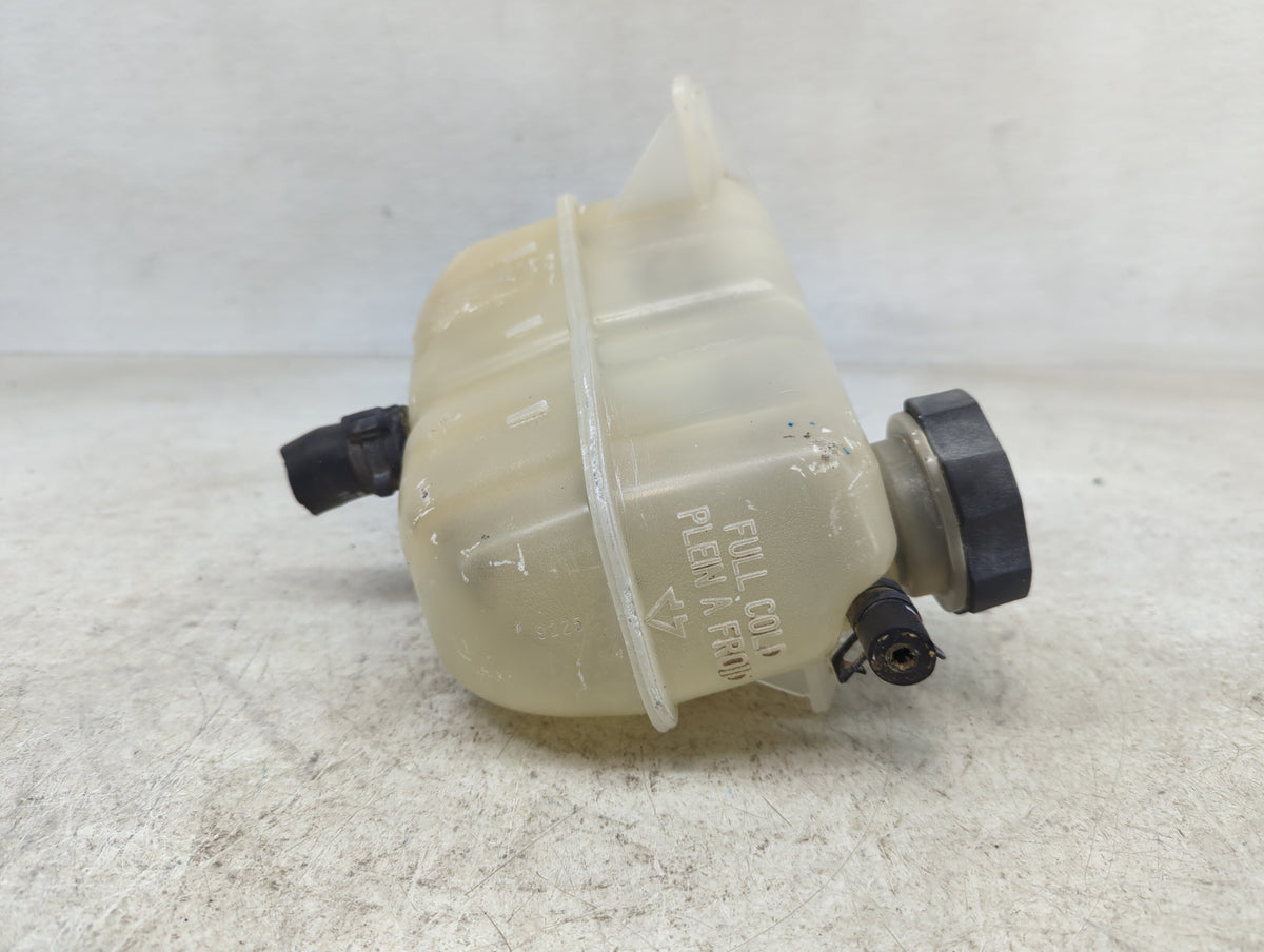 2007 Chevrolet Malibu Radiator Coolant Overflow Expansion Tank Bottle 1409583 - Oemusedautoparts1.com
