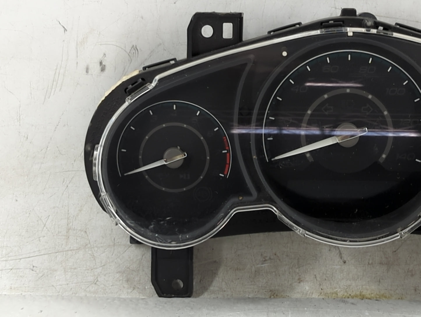 2008-2012 Chevrolet Malibu Instrument Cluster Speedometer Gauges Fits Fits 2008 2009 2010 2011 2012 OEM Used Auto Parts - Oe