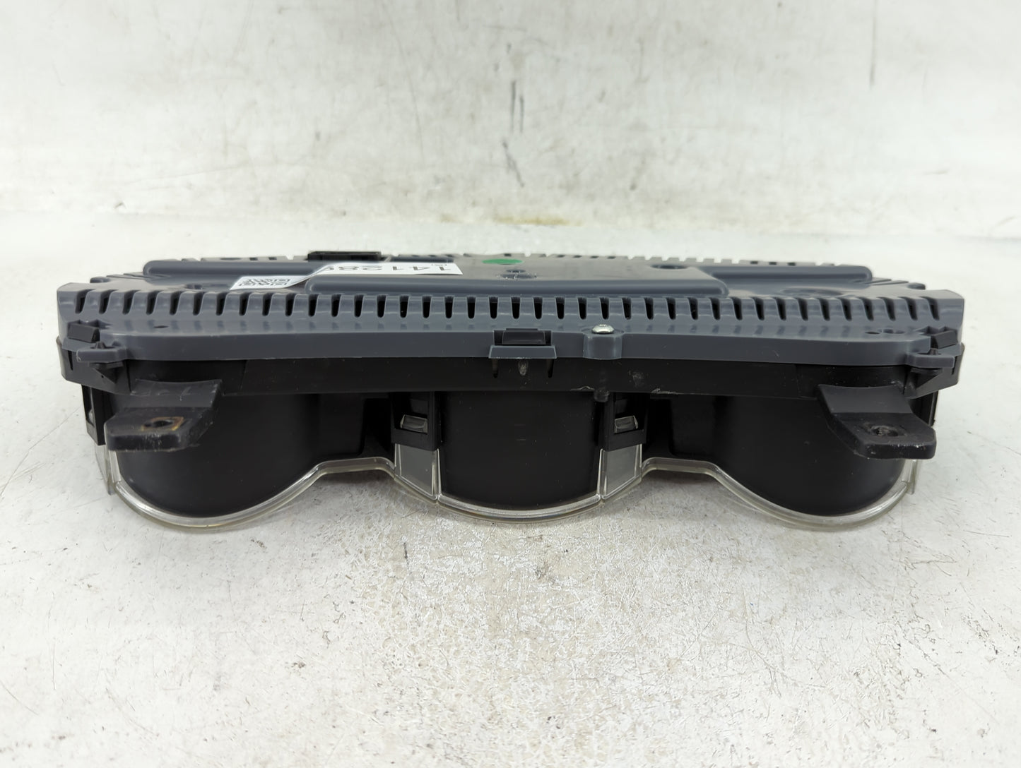 2008-2012 Chevrolet Malibu Instrument Cluster Speedometer Gauges Fits Fits 2008 2009 2010 2011 2012 OEM Used Auto Parts - Oe