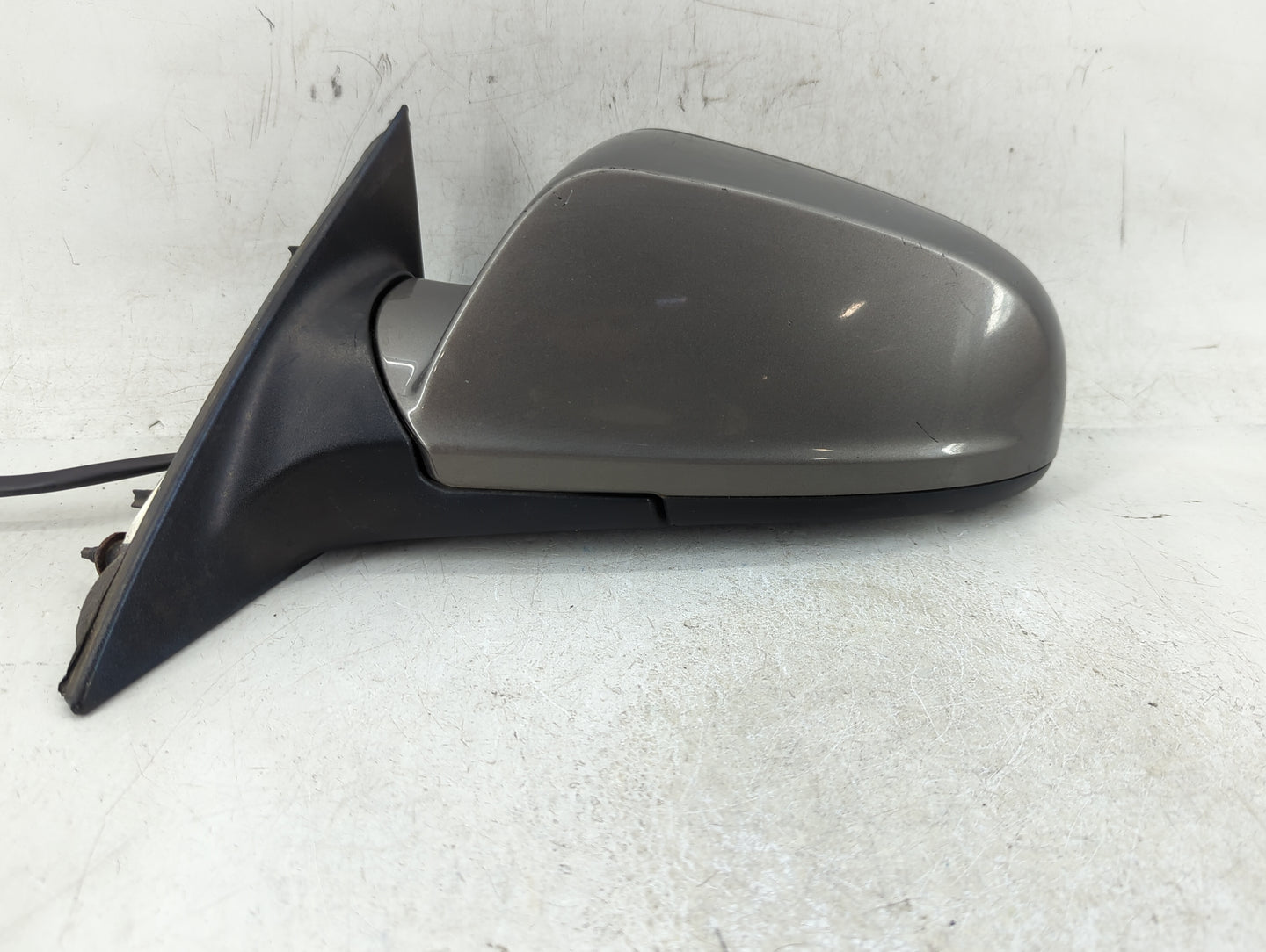 2008-2012 Chevrolet Malibu Driver Side View Mirror - Left Door Mirror OEM Used - Oemusedautoparts1.com