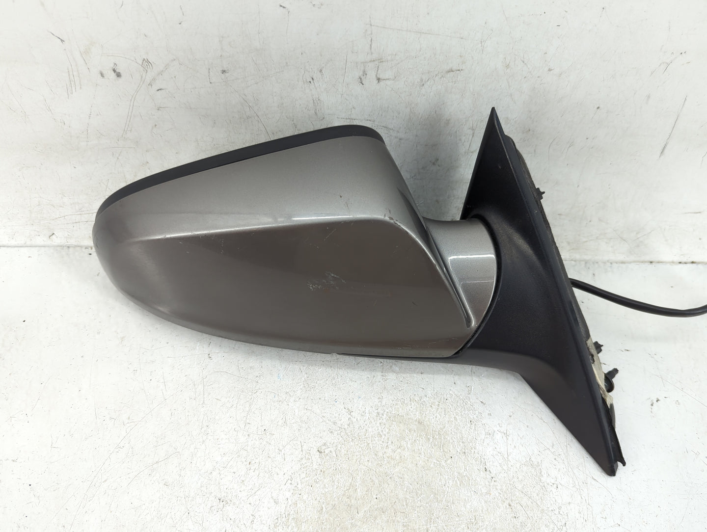 2008-2012 Chevrolet Malibu Passenger Side View Mirror - Right Door Mirror OEM Used - Oemusedautoparts1.com