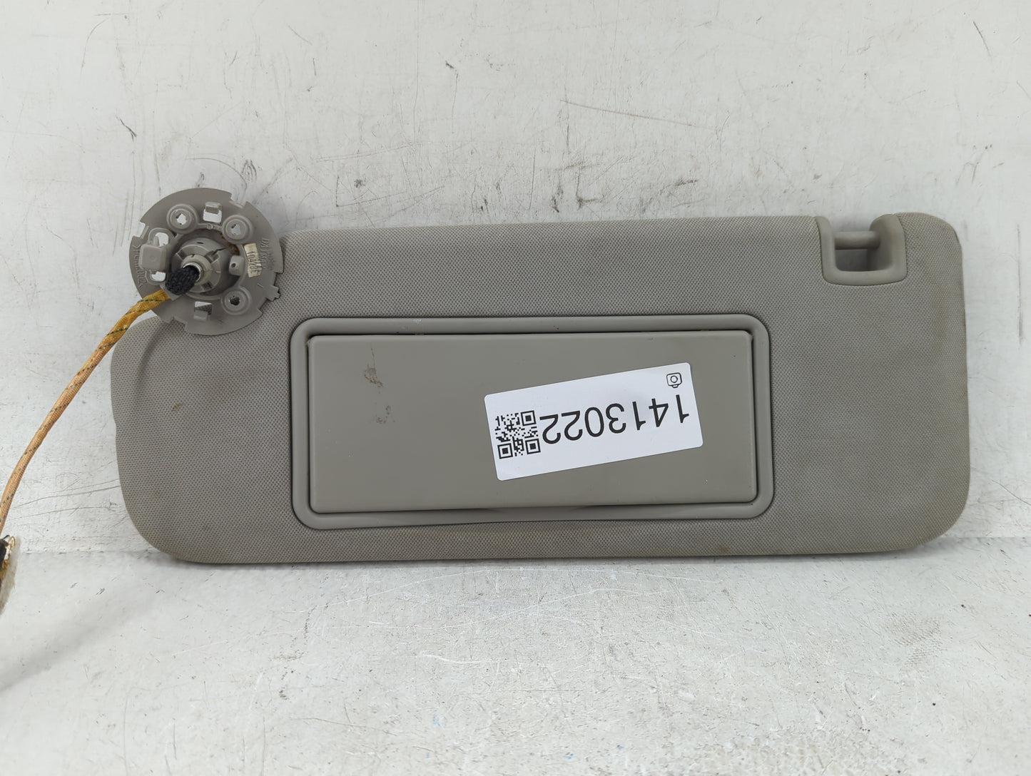 2004-2012 Chevrolet Malibu Sun Visor Shade Replacement Driver Left Mirror Fits Fits 2004 2005 2008 2009 2010 2011 2012 OEM U