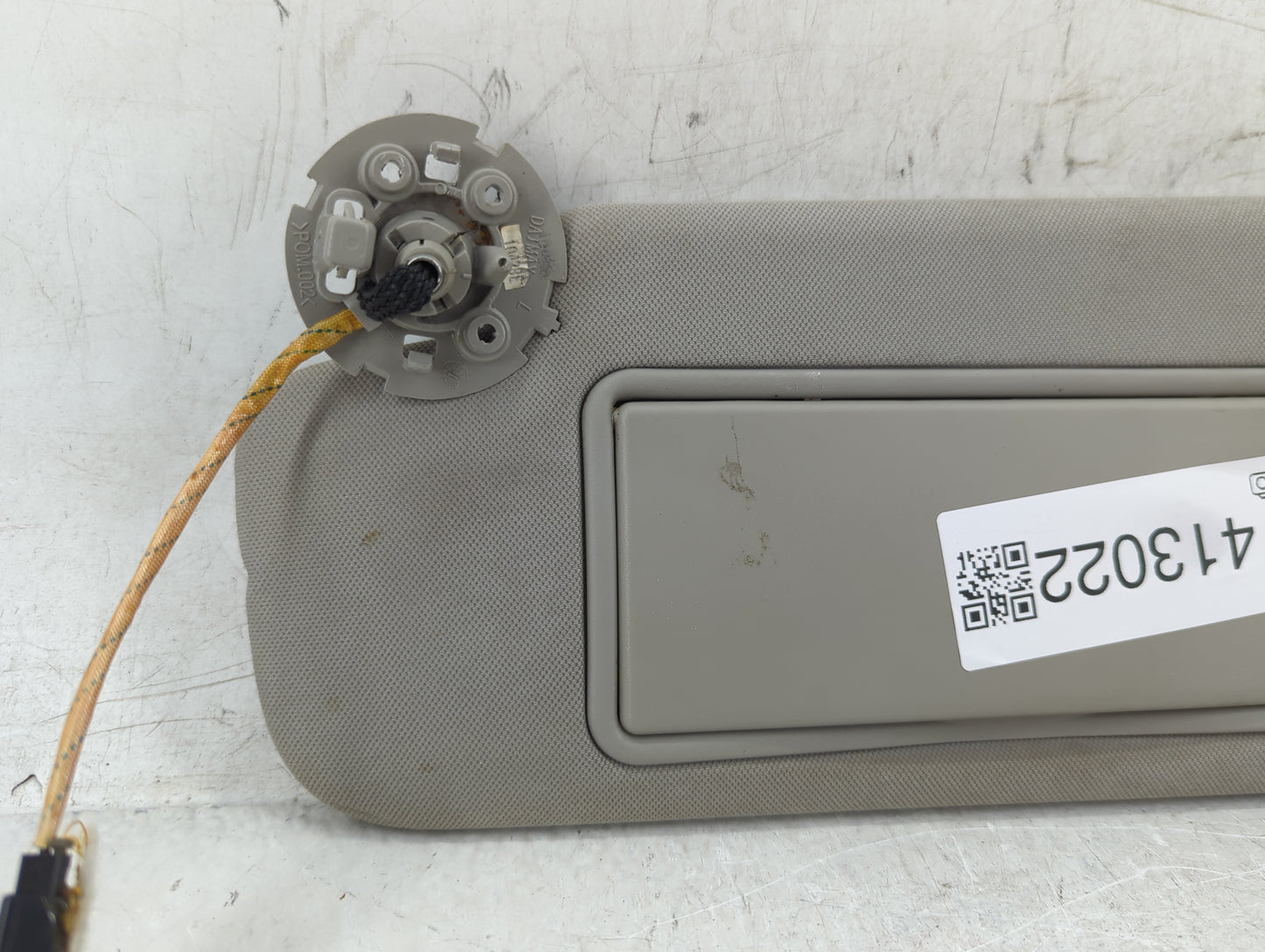 2004-2012 Chevrolet Malibu Sun Visor Shade Replacement Driver Left Mirror Fits Fits 2004 2005 2008 2009 2010 2011 2012 OEM U