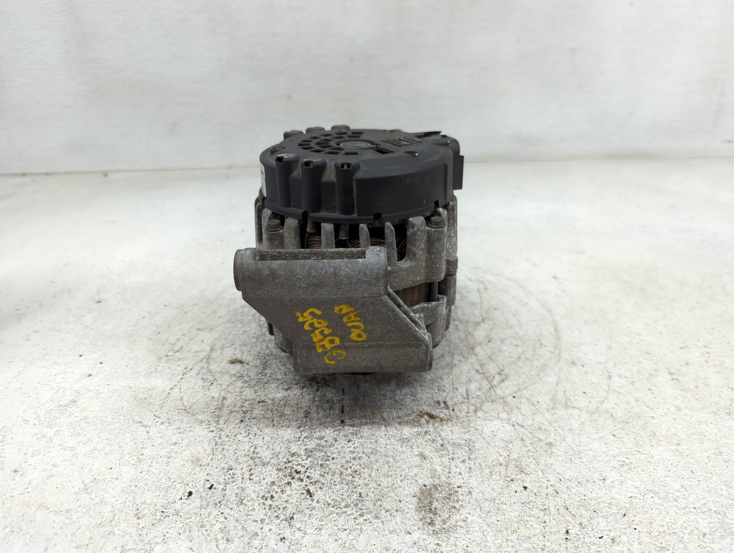 2008-2012 Chevrolet Malibu Alternator Replacement Generator Charging Assembly Engine OEM P/N:15828450 Fits OEM Used Auto Par