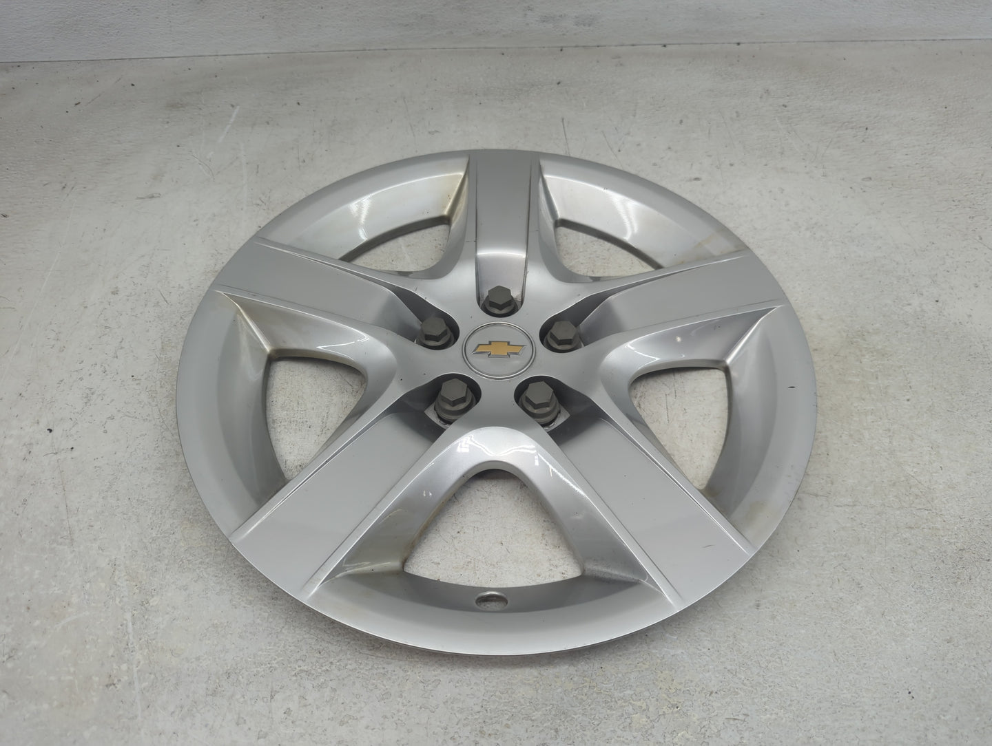 2004-2011 Chevrolet Malibu Driver Front Wheel Hub Oem 1416019 - Oemusedautoparts1.com