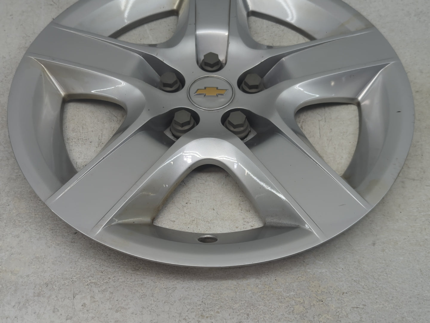 2004-2011 Chevrolet Malibu Driver Front Wheel Hub Oem 1416019 - Oemusedautoparts1.com