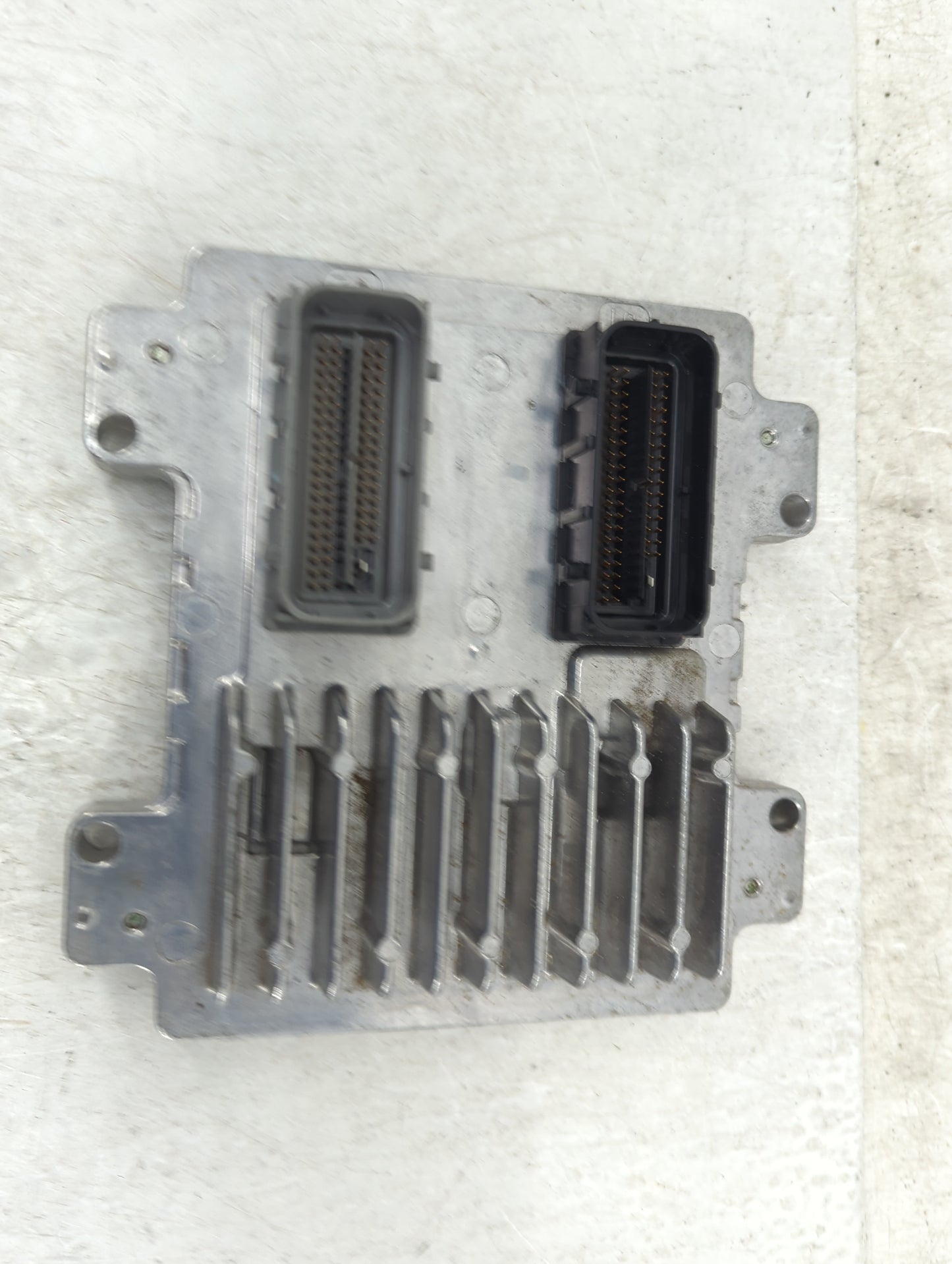 2007-2012 Chevrolet Malibu PCM Engine Control Computer ECU ECM PCU OEM P/N:12639669 12629019 Fits OEM Used Auto Parts - Oemu