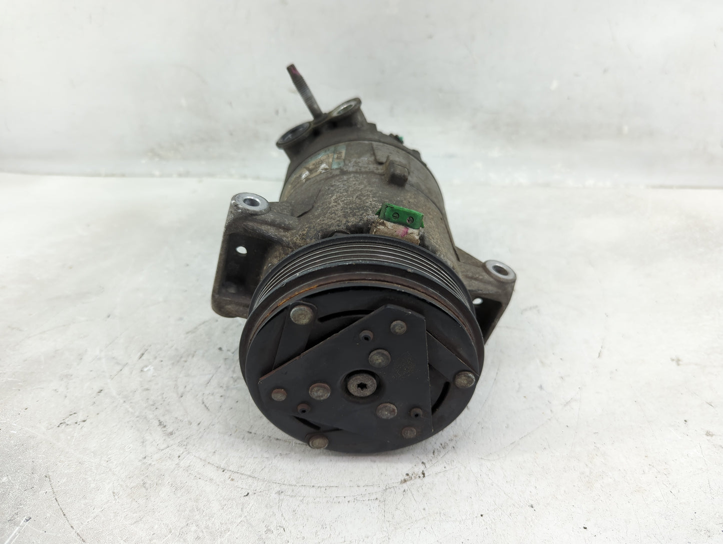 2007-2012 Chevrolet Malibu Air Conditioning A/c Ac Compressor Oem - Oemusedautoparts1.com