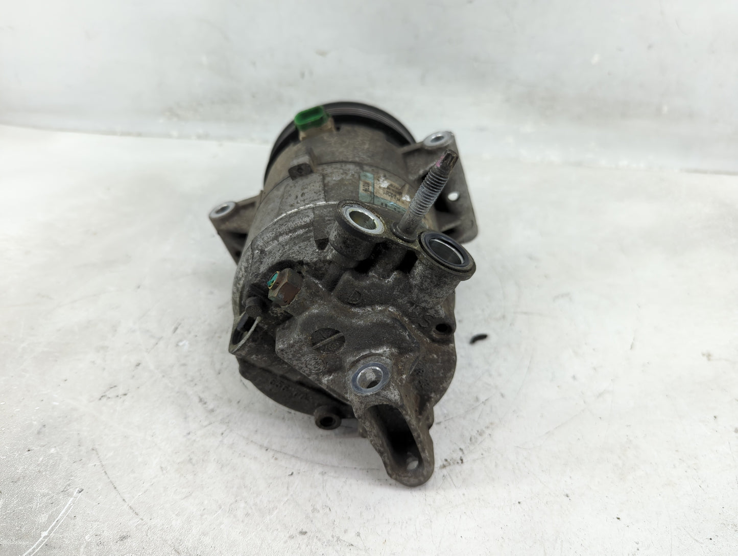 2007-2012 Chevrolet Malibu Air Conditioning A/c Ac Compressor Oem - Oemusedautoparts1.com