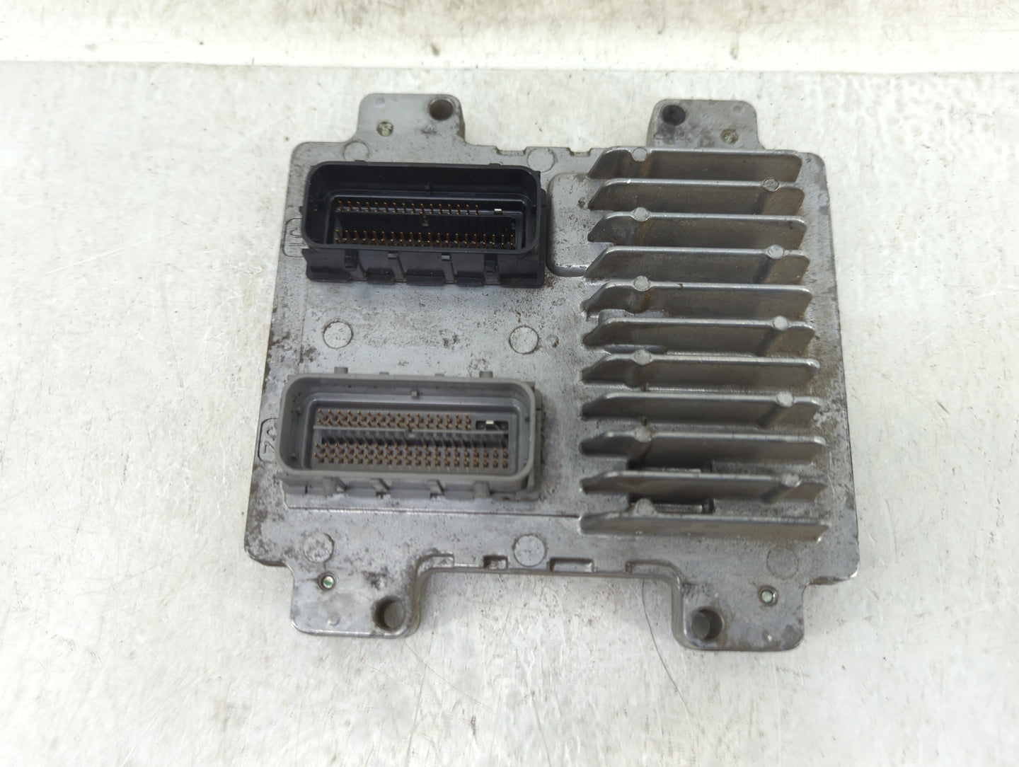 2007-2012 Chevrolet Malibu PCM Engine Control Computer ECU ECM PCU OEM P/N:12638026 Fits Fits 2007 2008 2009 2010 2011 2012 