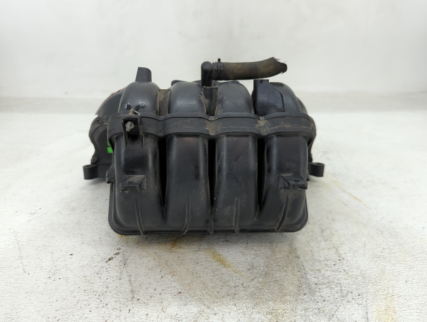 2008-2012 Chevrolet Malibu Air Intake Manifold P/N:948686894 Fits Fits 2007 2008 2009 2010 2011 2012 OEM Used Auto Parts - O