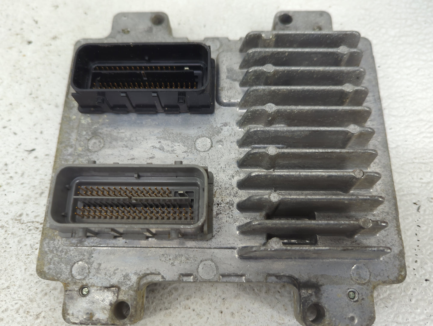 2007-2012 Chevrolet Malibu PCM Engine Control Computer ECU ECM PCU OEM P/N:12638026 12612397 Fits OEM Used Auto Parts - Oemu