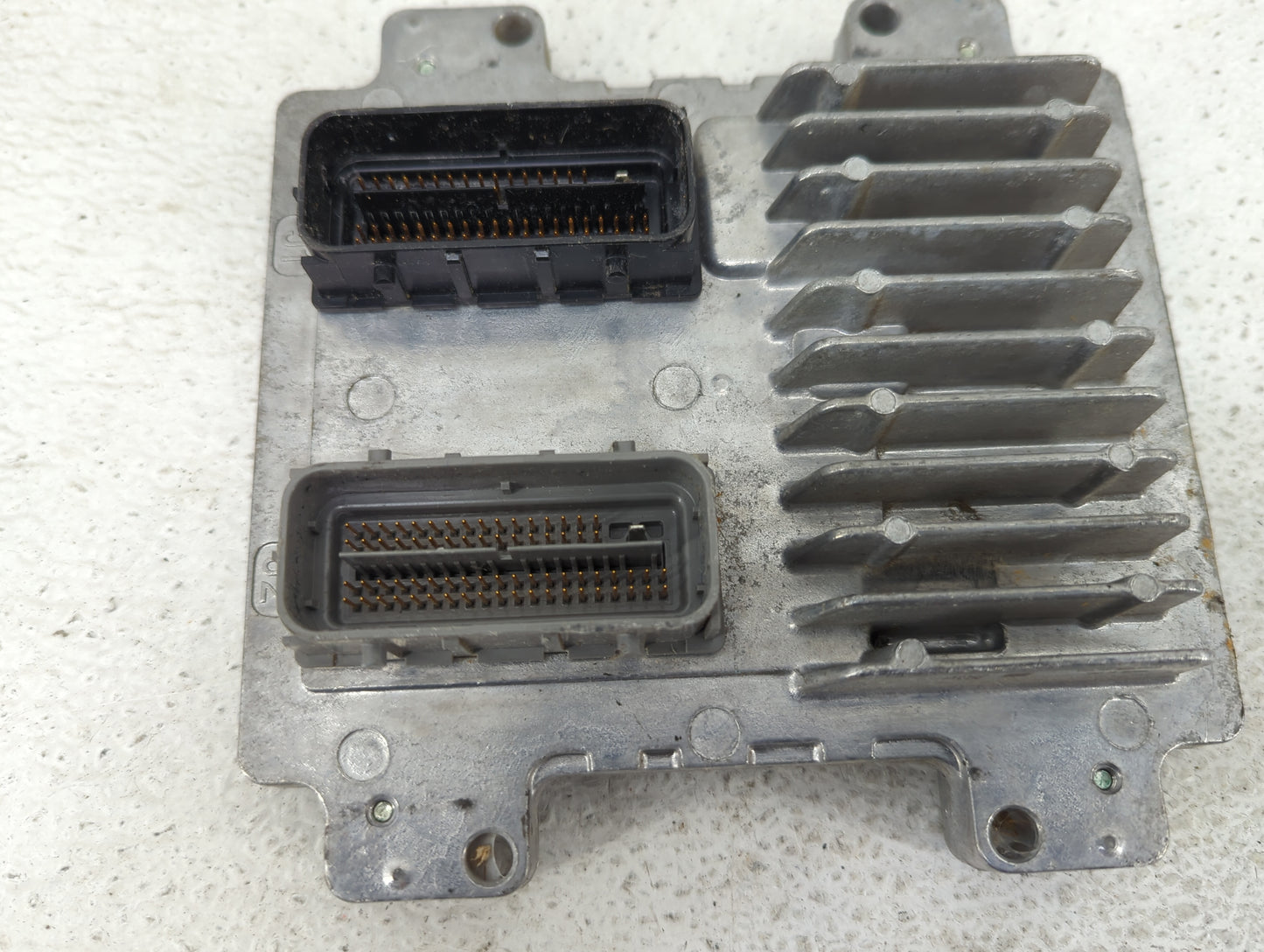 2007-2012 Chevrolet Malibu PCM Engine Control Computer ECU ECM PCU OEM P/N:12638026 12612397 Fits OEM Used Auto Parts - Oemu
