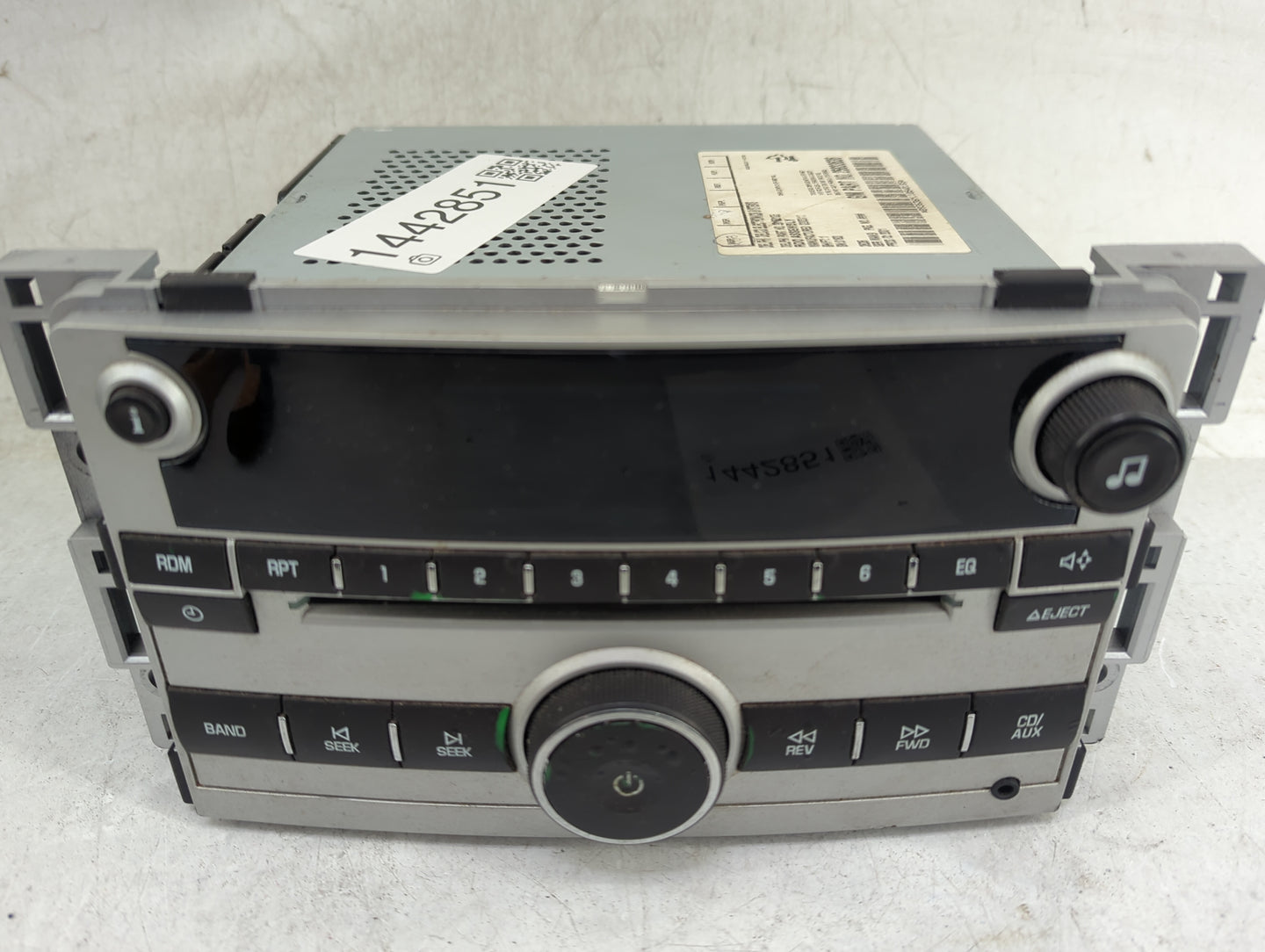 2009-2012 Chevrolet Malibu Radio AM FM Cd Player Receiver Replacement P/N:25833636 28152105 Fits Fits 2009 2010 2011 2012 OE