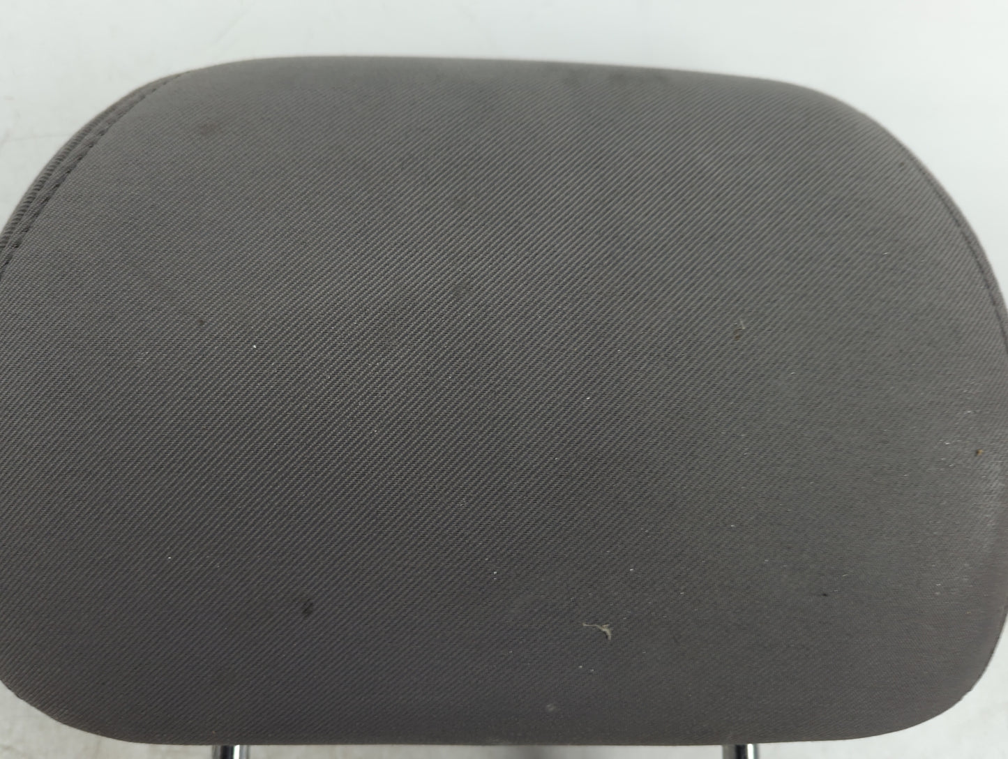 2011-2012 Chevrolet Malibu Headrest Head Rest Front Driver Passenger Seat Fits Fits 2011 2012 OEM Used Auto Parts - Oemuseda