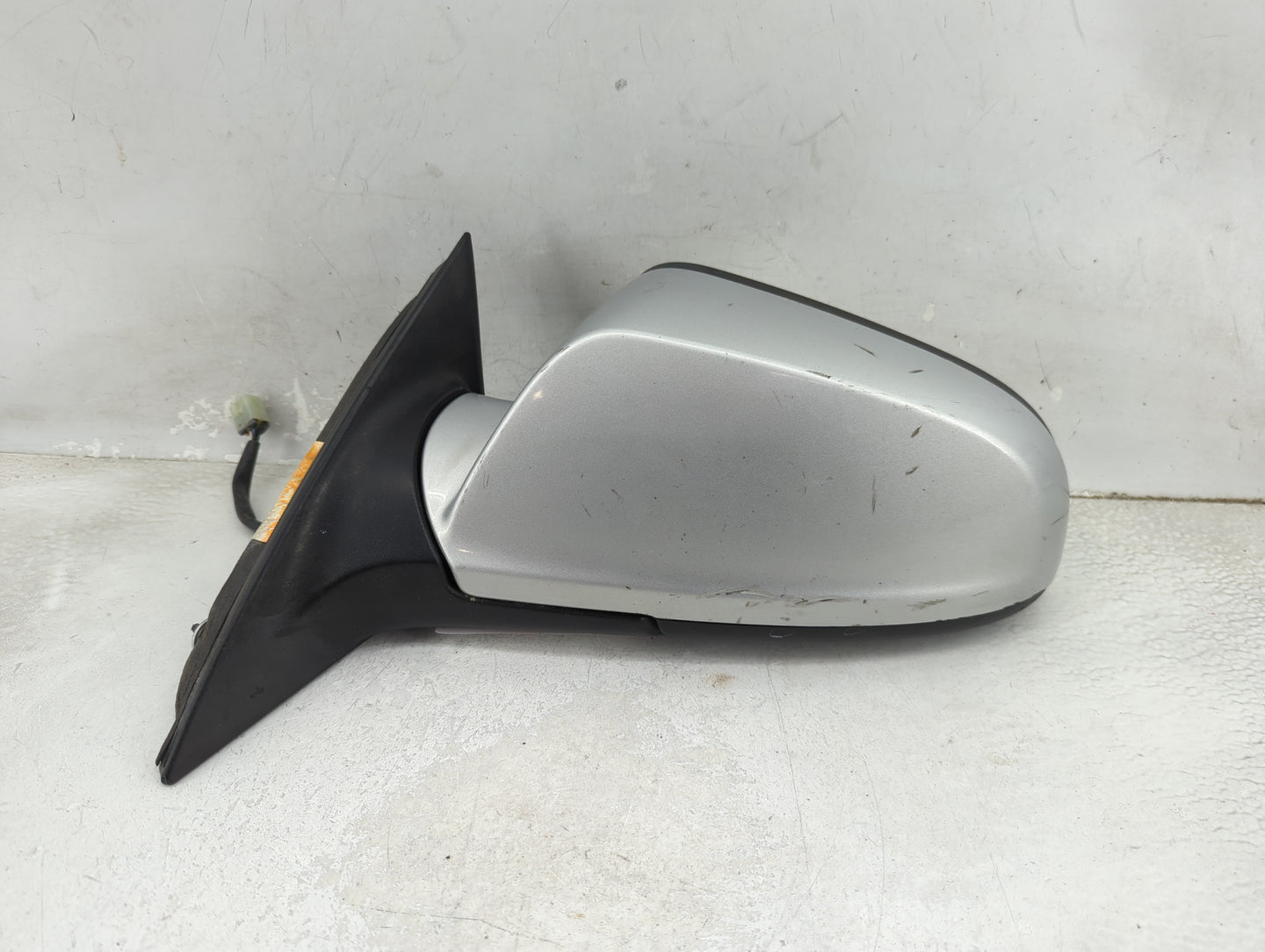 2011-2012 Chevrolet Malibu Driver Side View Mirror - Left Door Mirror OEM Used - Oemusedautoparts1.com