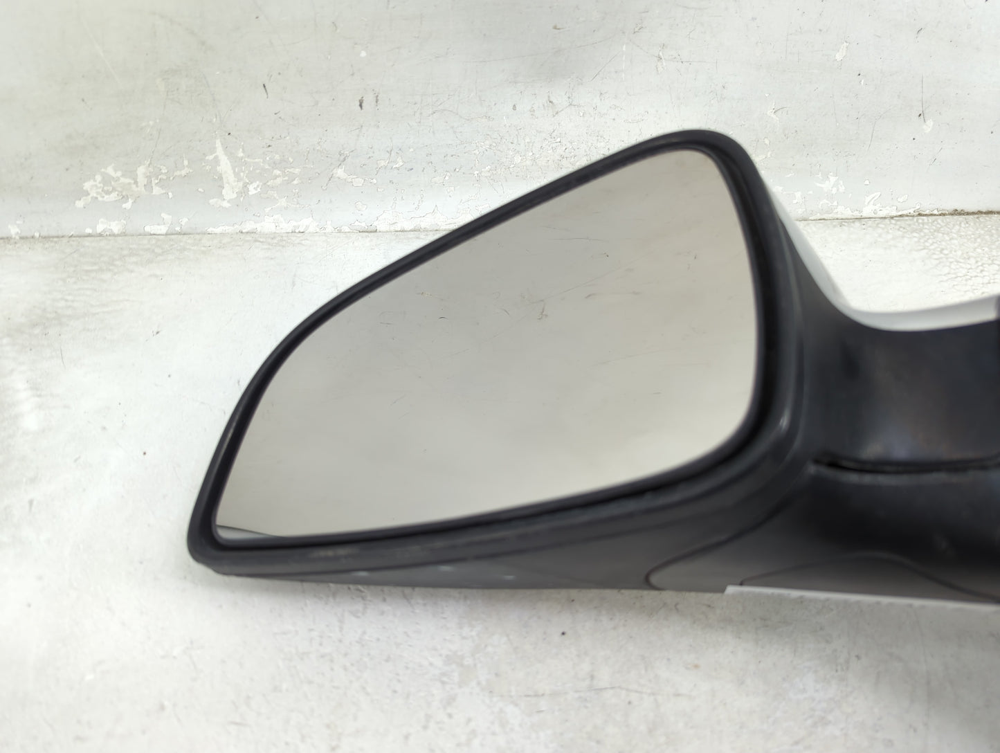 2011-2012 Chevrolet Malibu Driver Side View Mirror - Left Door Mirror OEM Used - Oemusedautoparts1.com