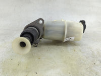 2008-2012 Chevrolet Malibu Brake Master Cylinder 1490646 - Oemusedautoparts1.com