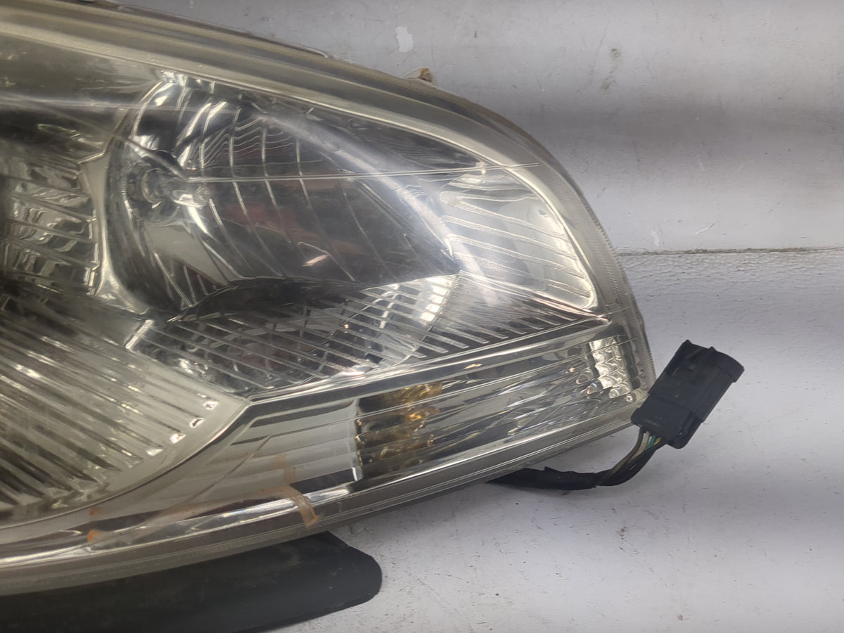 2008-2012 Chevrolet Malibu Passenger Right Oem Head Light Headlight Lamp 1518804 - Oemusedautoparts1.com