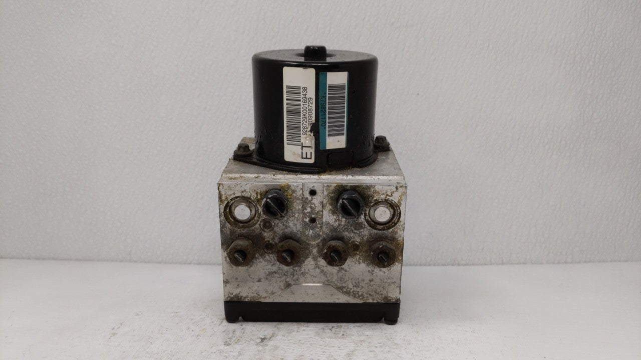 2011 Chevrolet Malibu ABS Pump Control Module Replacement P/N:20908731 Fits OEM Used Auto Parts - Oemusedautoparts1.com