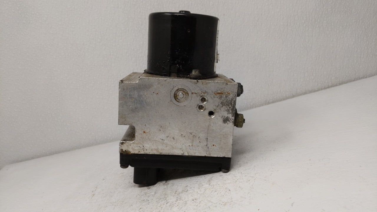 2011 Chevrolet Malibu ABS Pump Control Module Replacement P/N:20908731 Fits OEM Used Auto Parts - Oemusedautoparts1.com