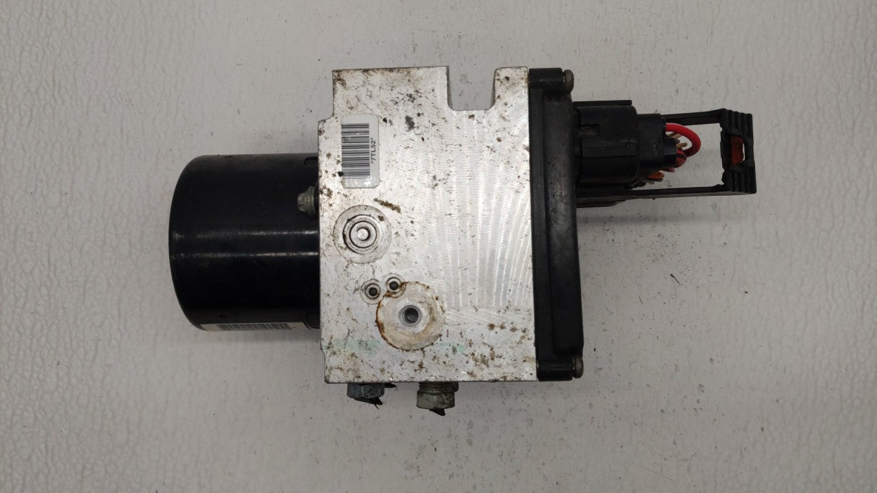 2011 Chevrolet Malibu ABS Pump Control Module Replacement P/N:20908731 Fits OEM Used Auto Parts - Oemusedautoparts1.com
