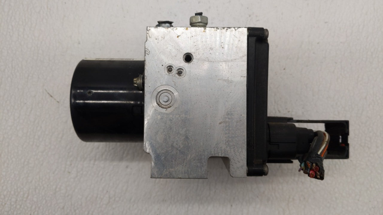 2011 Chevrolet Malibu ABS Pump Control Module Replacement P/N:20908731 Fits OEM Used Auto Parts - Oemusedautoparts1.com