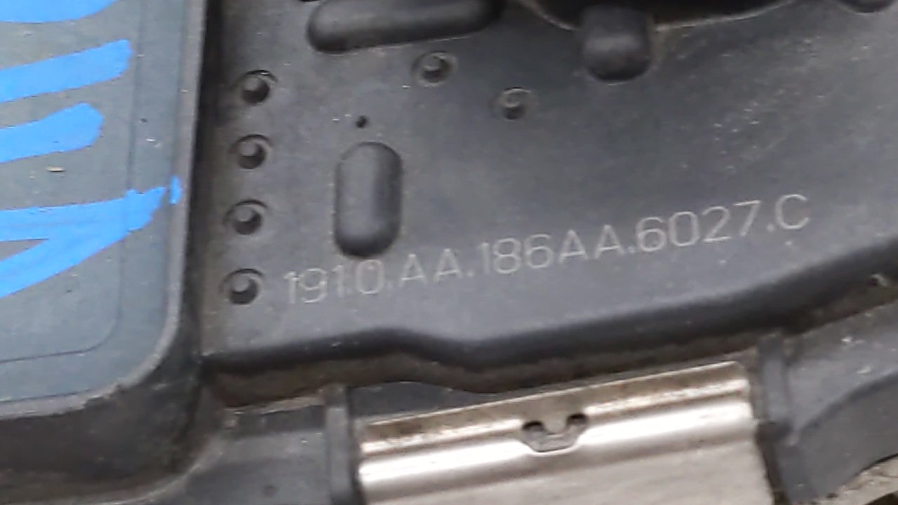 2008-2012 Chevrolet Malibu Throttle Body P/N:668AA 186AA Fits Fits 2007 2008 2009 2010 2011 2012 OEM Used Auto Parts - Oemus