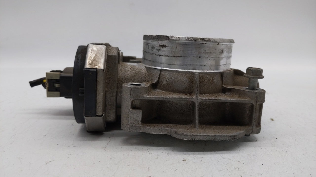 2008-2012 Chevrolet Malibu Throttle Body P/N:668AA 186AA Fits Fits 2007 2008 2009 2010 2011 2012 OEM Used Auto Parts - Oemus