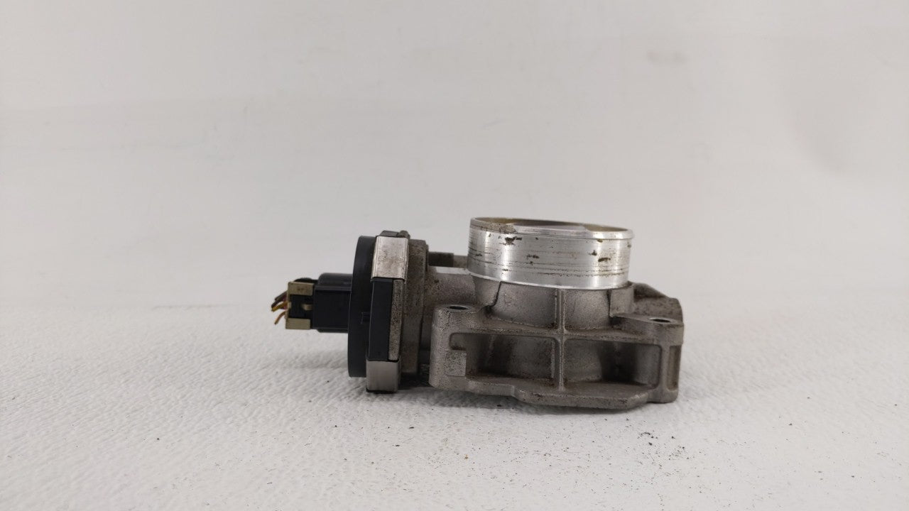 2008-2012 Chevrolet Malibu Throttle Body P/N:668AA 186AA Fits Fits 2007 2008 2009 2010 2011 2012 OEM Used Auto Parts - Oemus