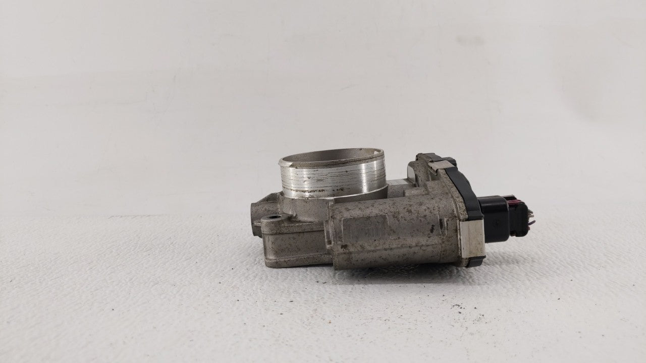 2008-2012 Chevrolet Malibu Throttle Body P/N:668AA 186AA Fits Fits 2007 2008 2009 2010 2011 2012 OEM Used Auto Parts - Oemus