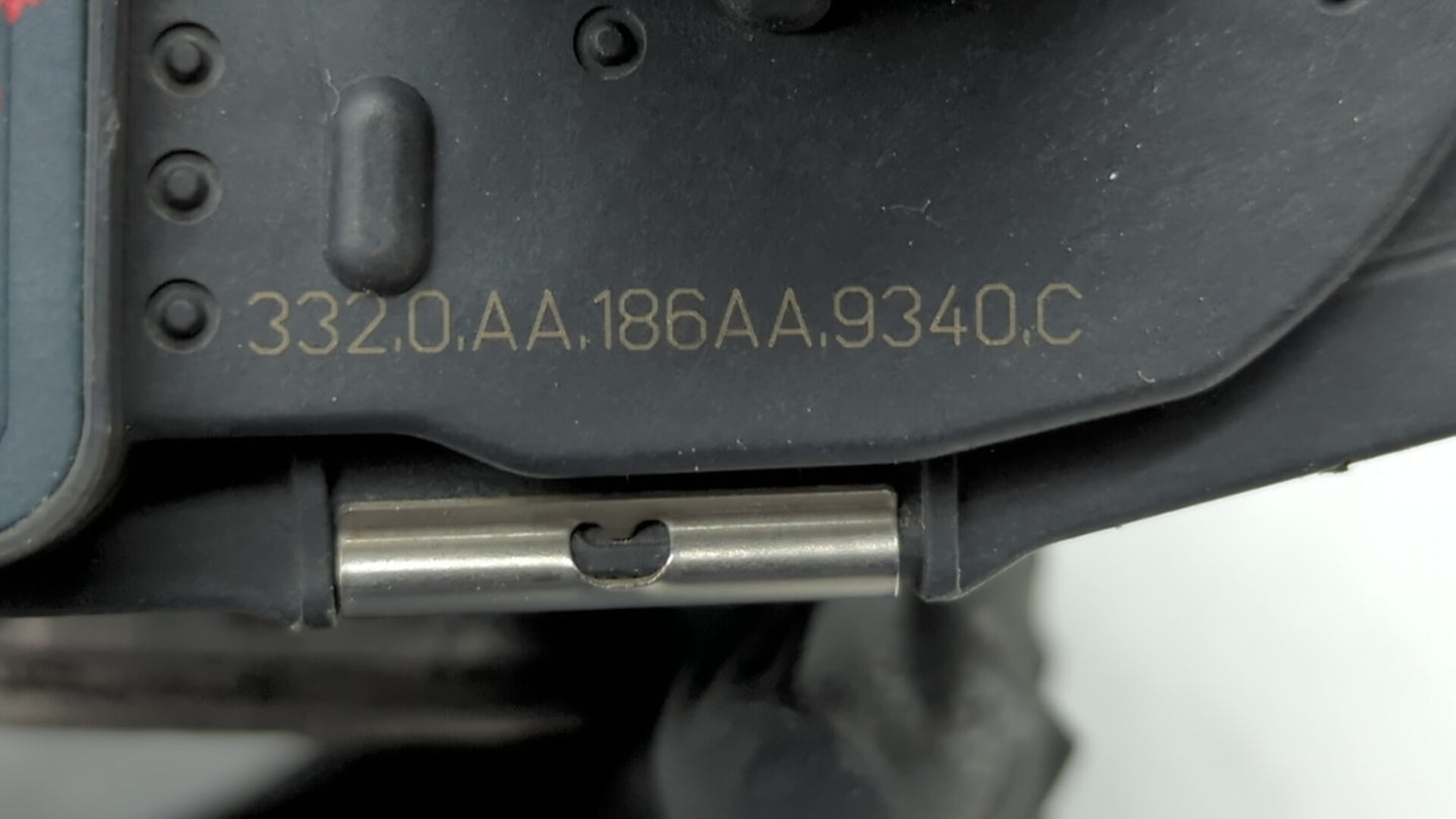 2008-2012 Chevrolet Malibu Throttle Body P/N:668AA 186AA Fits Fits 2007 2008 2009 2010 2011 2012 OEM Used Auto Parts - Oemus