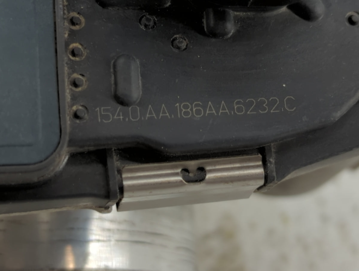 2011 Chevrolet Malibu Anti-Lock Brake ABS Pump Module Actuator OEM P/N:186AA 20869609, 23380701, 23255032 Fits Fits 2014 201