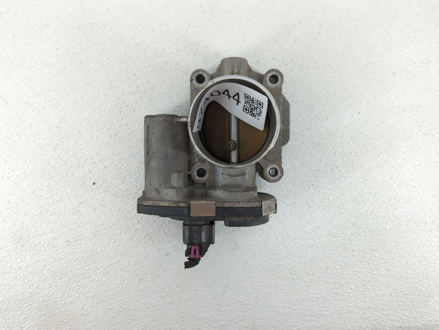 2008-2012 Chevrolet Malibu Throttle Body P/N:9B4G-9F991-A 668AA, 186AA Fits Fits 2007 2008 2009 2010 2011 2012 OEM Used Auto