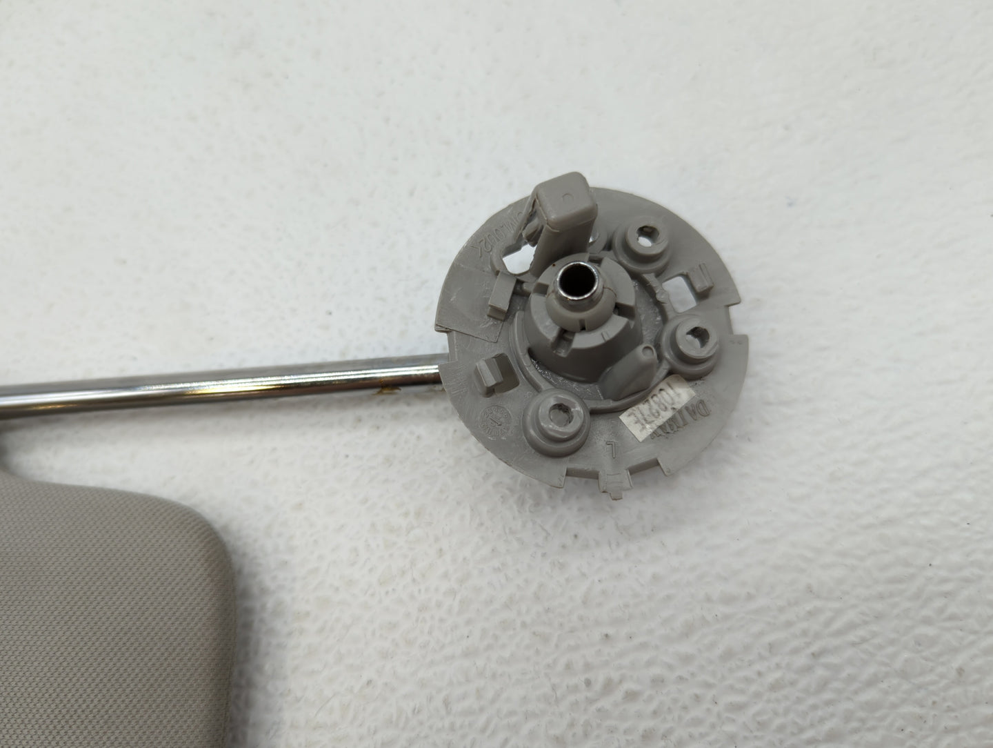 2004-2012 Chevrolet Malibu Sun Visor Shade Replacement Passenger Right Mirror Fits Fits 2004 2005 2008 2009 2010 2011 2012 O