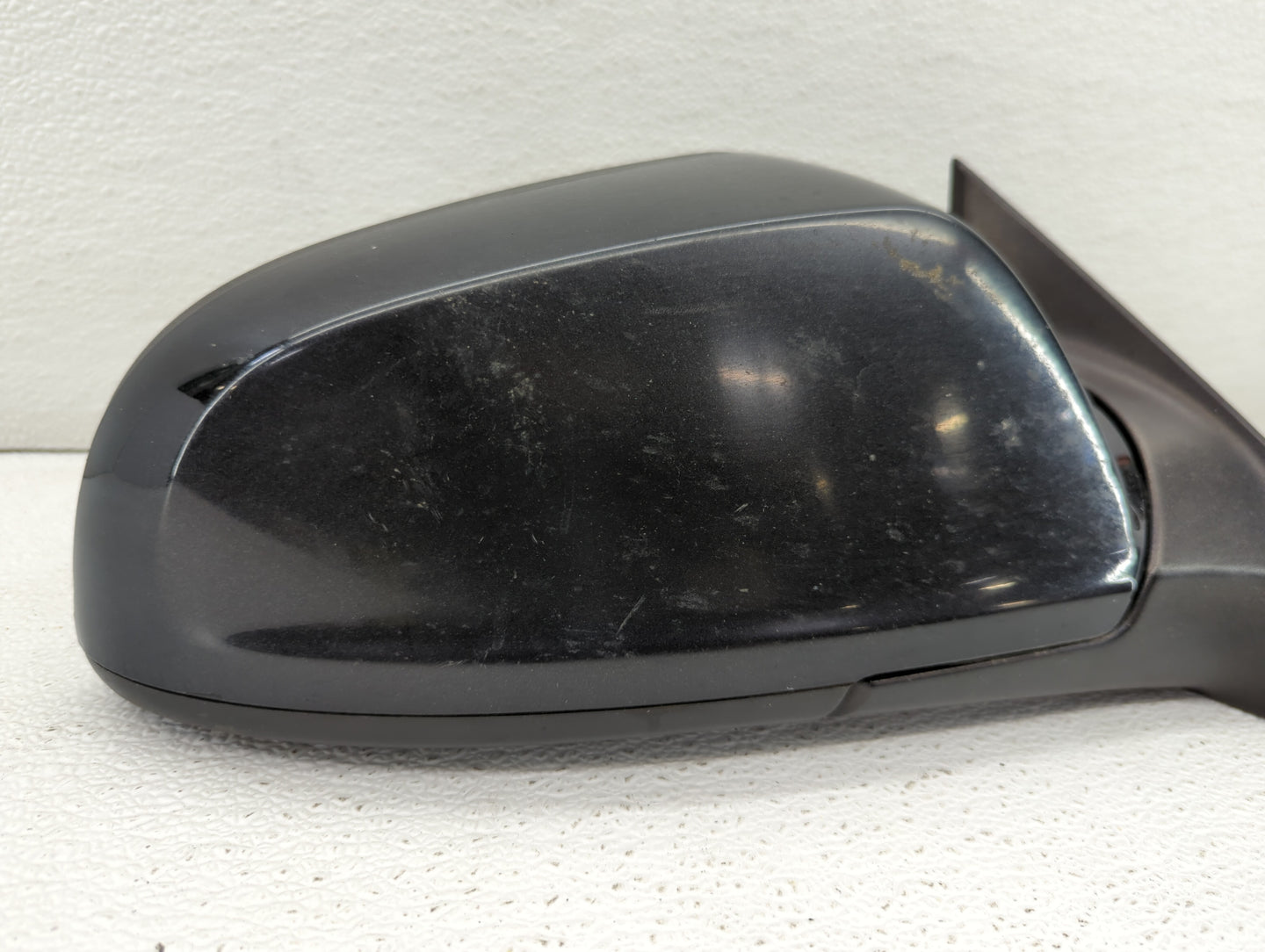 2008-2012 Chevrolet Malibu Passenger Side View Mirror - Right Door Mirror OEM Used - Oemusedautoparts1.com