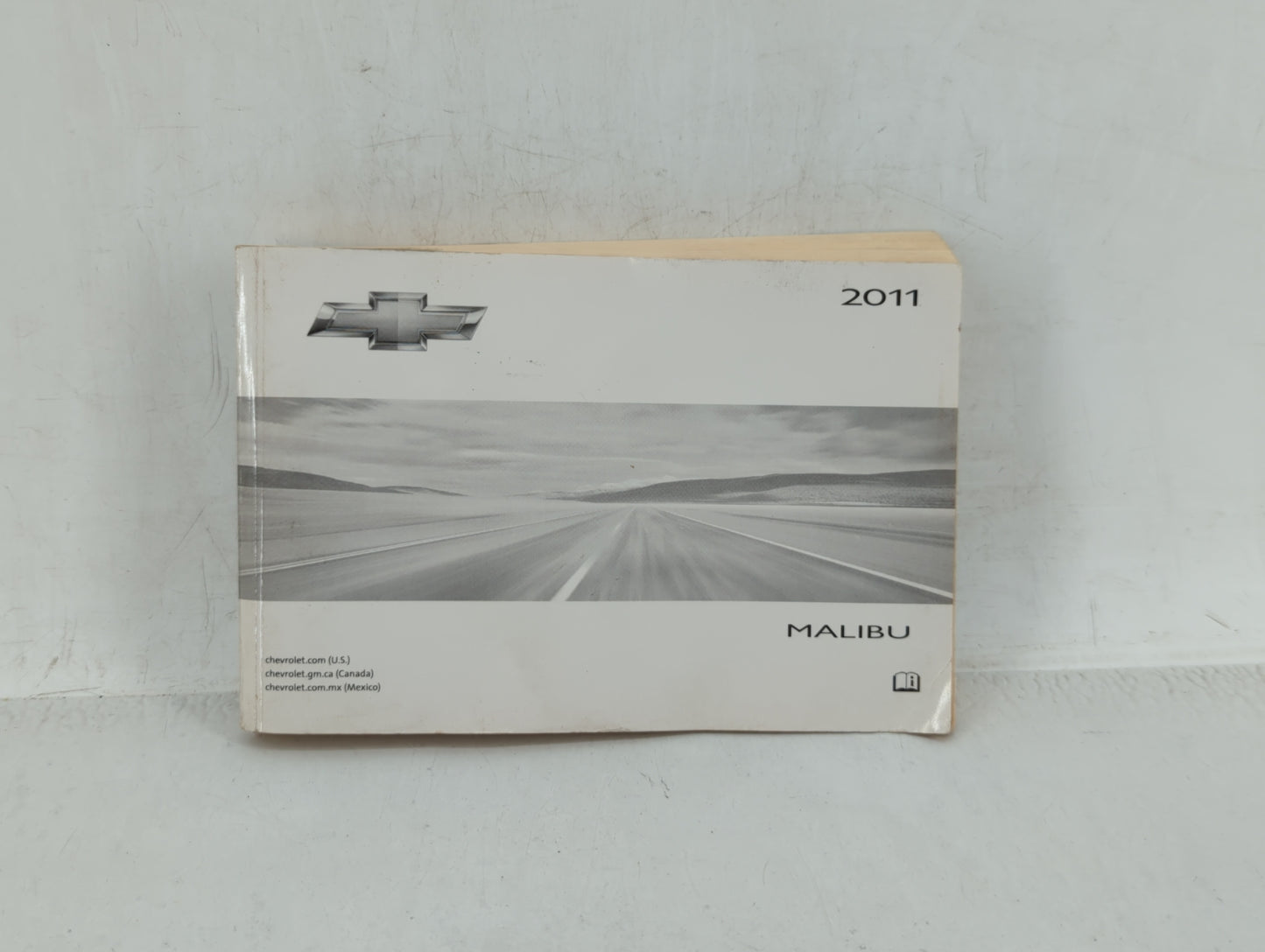 2011 Chevrolet Malibu Owners Manual Book Guide OEM Used Auto Parts - Oemusedautoparts1.com