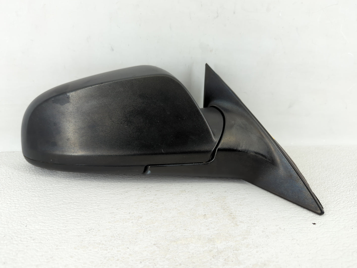 2008-2012 Chevrolet Malibu Passenger Side View Mirror - Right Door Mirror OEM Used - Oemusedautoparts1.com